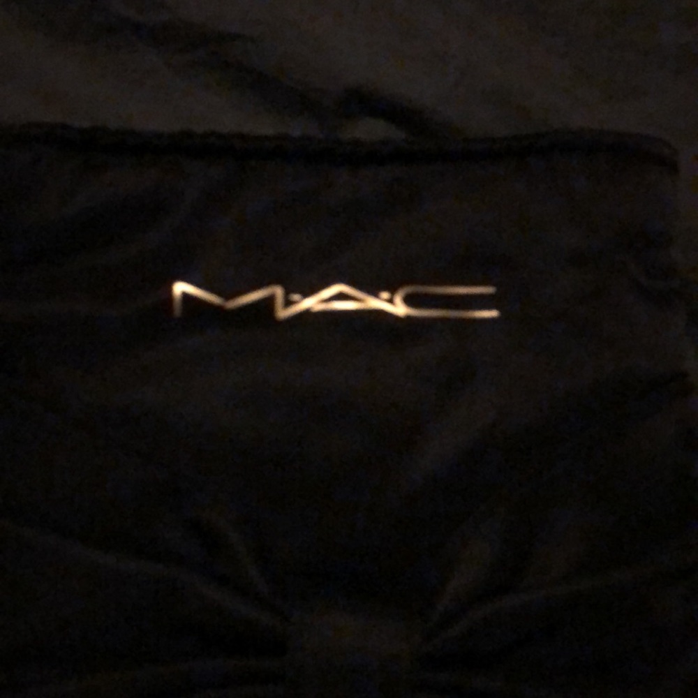 MAC stocking - Picture 3 of 3